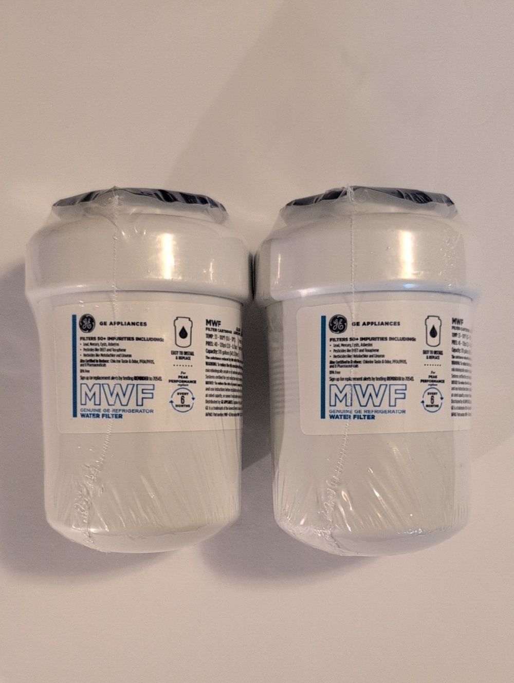 NEW Sealed GE MWF Refrigerator Water Filter Lot of 2 - White (Pair)